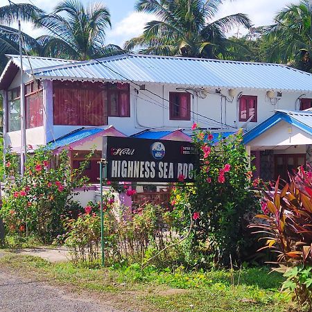 Hotel Highness Sea Rock Sitapur Kültér fotó